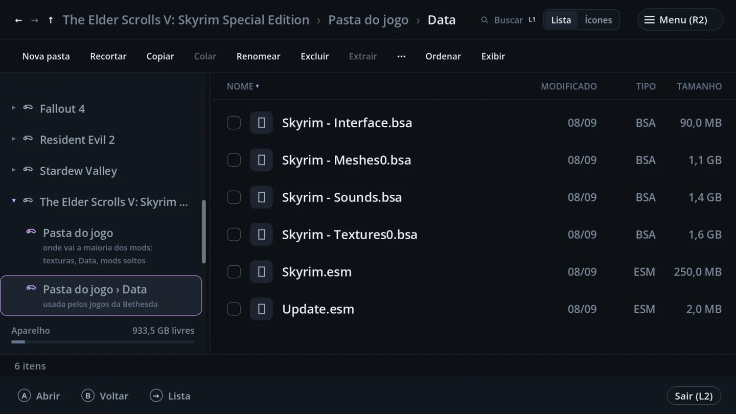 Pastas de mod do Skyrim pelo nome do jogo, na tela do portátil
